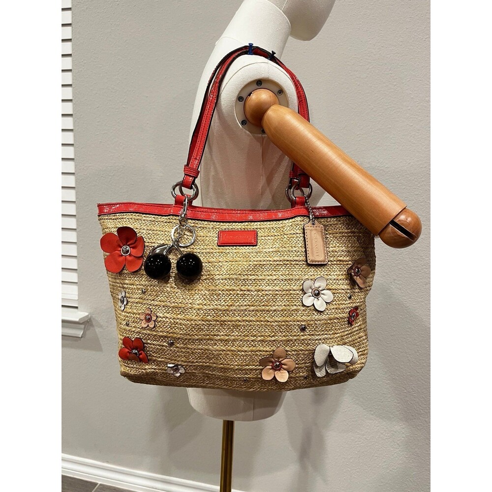 Coach Straw Tote Bag with Flower appliqué